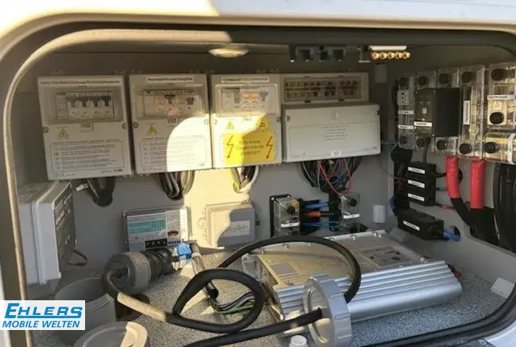 Fahrzeugbild Morelo Palace 93 MB 180PS/Autom/Vollausstattung/AHK/Markise/Solar/SAT/2xTV/Lithium/Spülmaschiene #22