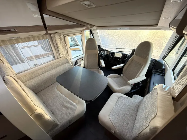 Fahrzeugbild Malibu I 460 KB LE 4.2t #14