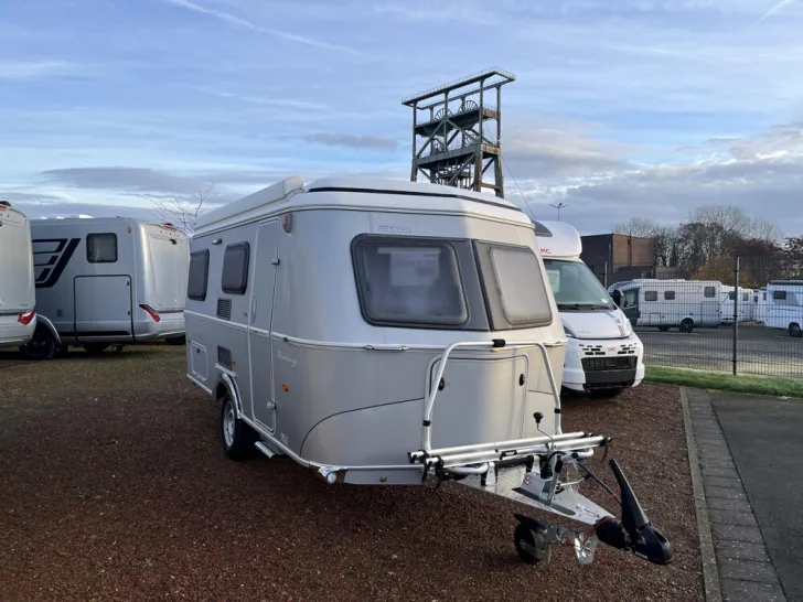 Fahrzeugbild Hymer Eriba Touring 542 #1