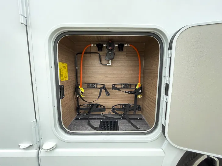 Fahrzeugbild Knaus L!VE LIVE I 650 MEG *AGUTI*SAT*NAVI*180PS #41