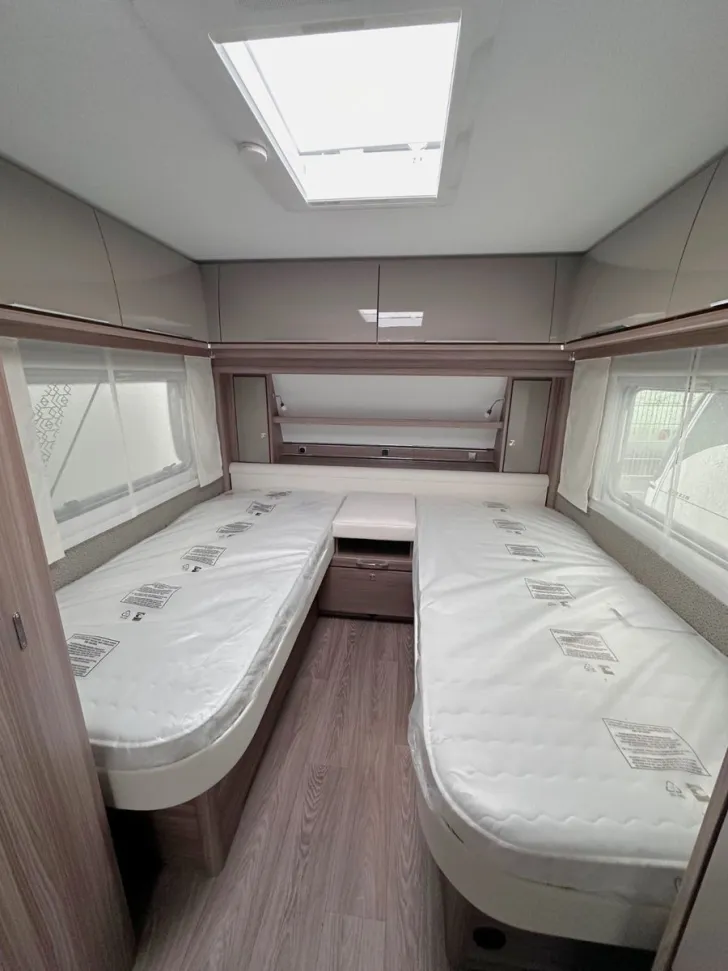 Fahrzeugbild Fendt Tendenza 560 SG 2.000 kg Klima Truma Compact + #13