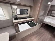 Fahrzeugbild Fendt Tendenza 560 SG 2.000 kg Klima Truma Compact + #17