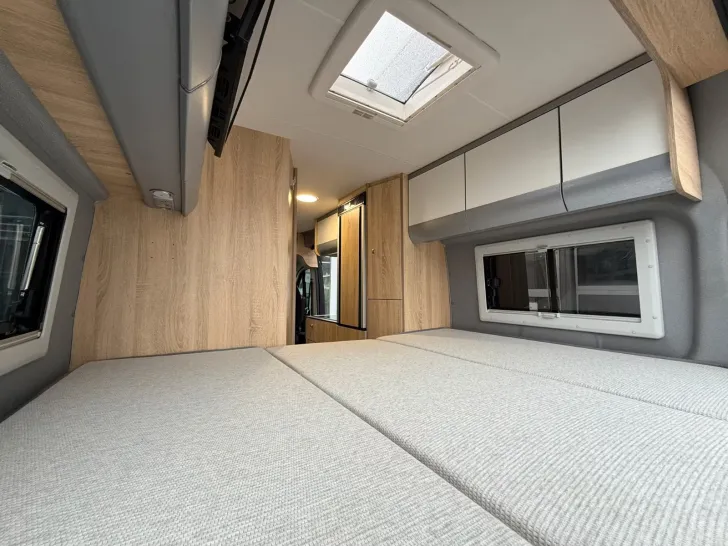 Fahrzeugbild Clever SELECT LINE Celebration 600 #19