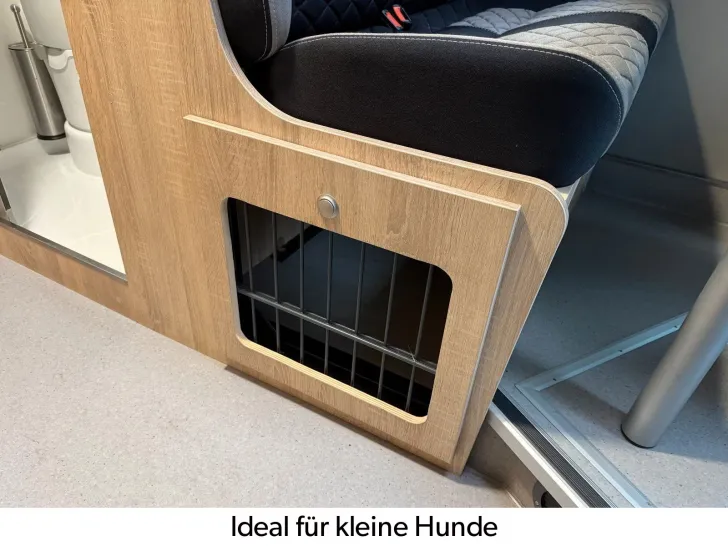 Fahrzeugbild Clever SELECT LINE Celebration 600 #23