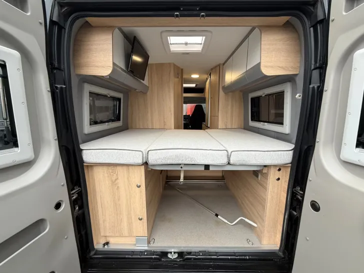 Fahrzeugbild Clever SELECT LINE Celebration 600 #50