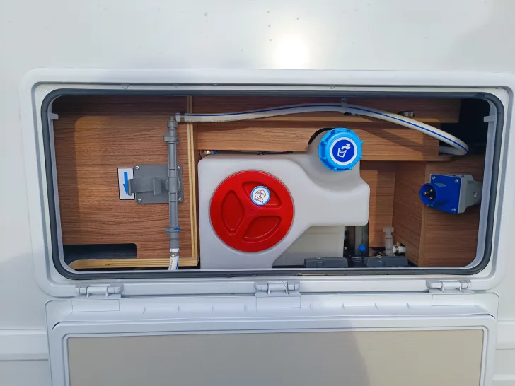 Fahrzeugbild Weinsberg CaraSuite 700 MEG #32
