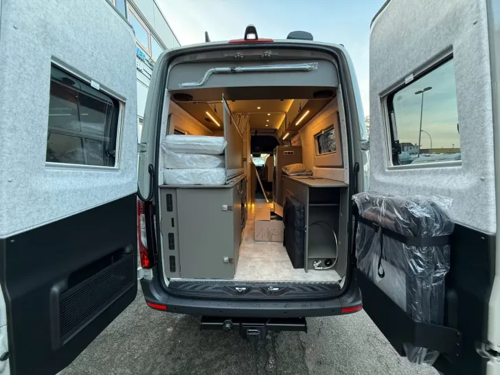 Fahrzeugbild Hymer Camper Van Grand Canyon S 700 #13