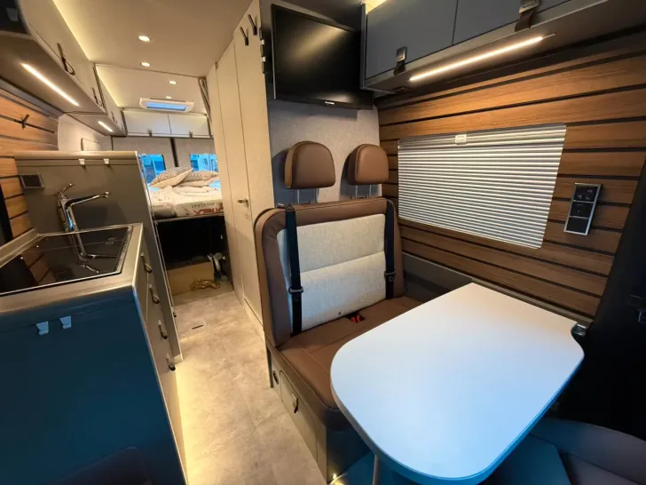 Fahrzeugbild Hymer Camper Van Grand Canyon S 700 #21