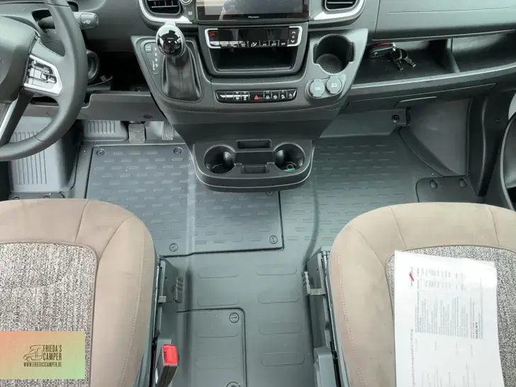 Fahrzeugbild Malibu Van first class - two rooms 640 LE RB Top! Fiat #14