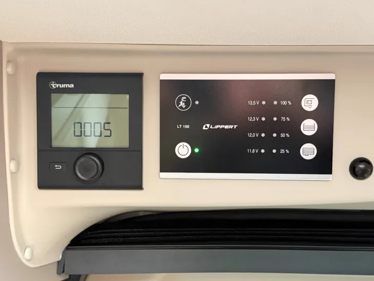 Fahrzeugbild Carado CV 640 #25