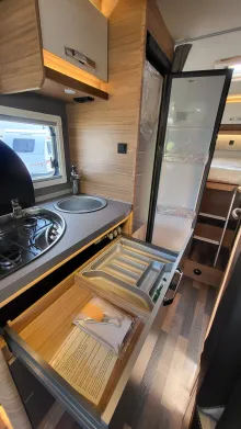 Fahrzeugbild Weinsberg CaraCompact 640 MEG Suite EDITION [PEPPER] #20