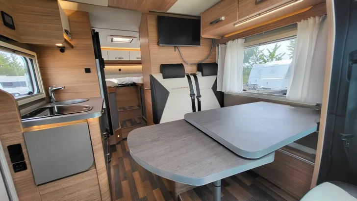 Fahrzeugbild Weinsberg CaraCompact Suite 640 MEG EDITION [PEPPER] #11