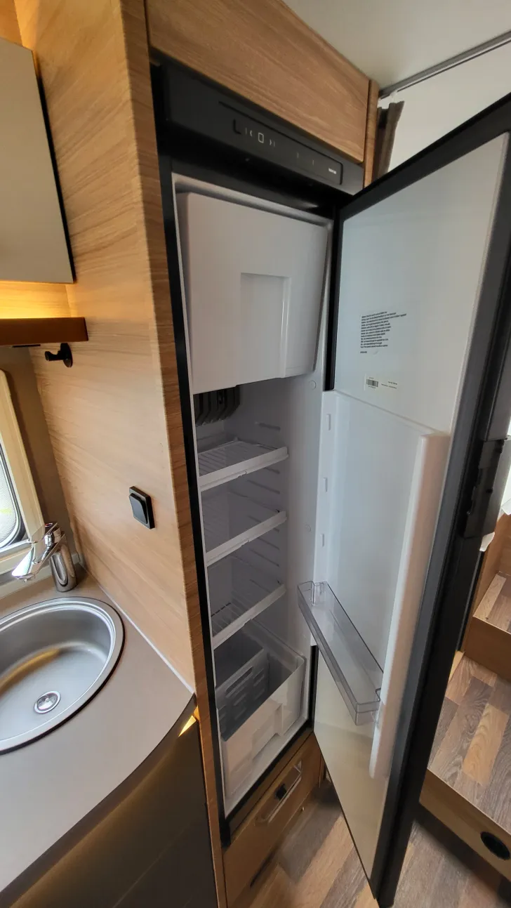 Fahrzeugbild Weinsberg CaraCompact Suite 640 MEG EDITION [PEPPER] #18