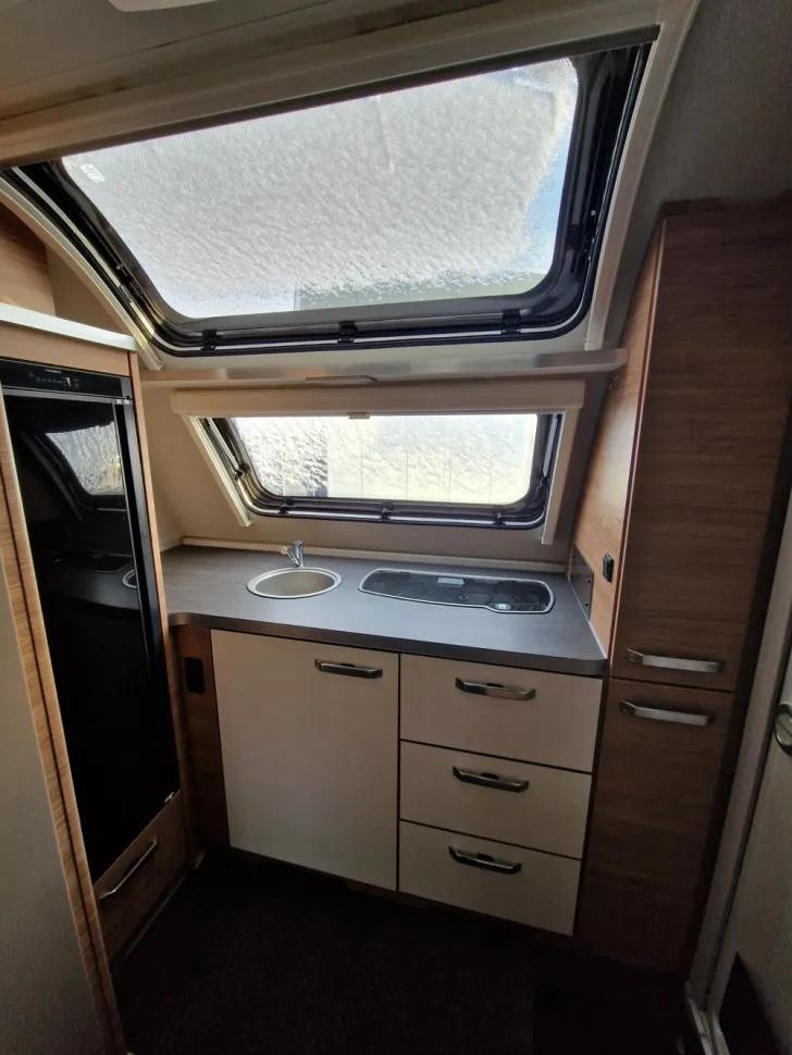 Fahrzeugbild Weinsberg CaraOne 390 PUH #1