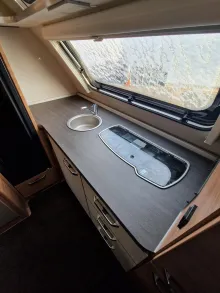 Fahrzeugbild Weinsberg CaraOne 390 PUH #2
