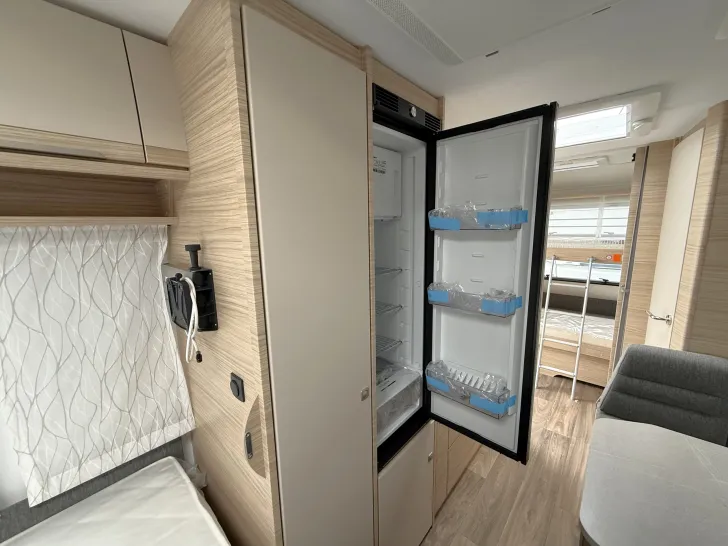 Fahrzeugbild Fendt Bianco Activ 550 KMG Dachklima Truma Aventa Comf. 2 #14