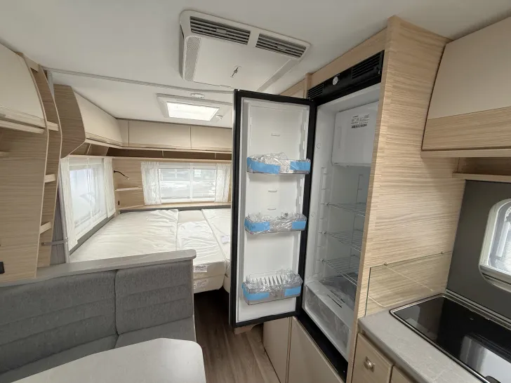 Fahrzeugbild Fendt Bianco Activ 550 KMG Dachklima Truma Aventa Comf. 2 #13