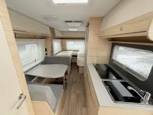 Fahrzeugbild Fendt Bianco Activ 550 KMG Dachklima Truma Aventa Comf. 2 #8