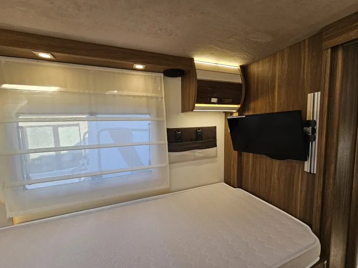 Fahrzeugbild Mobilvetta Krosser 86 NB #21