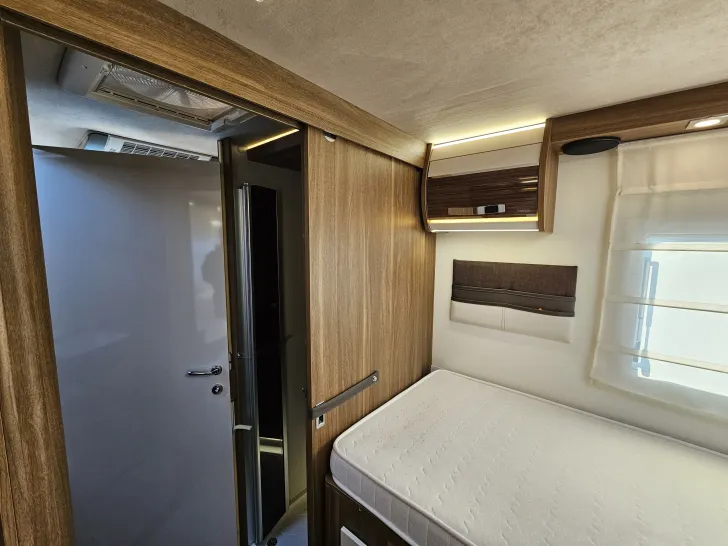 Fahrzeugbild Mobilvetta Krosser 86 NB #23