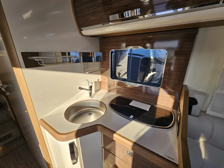 Fahrzeugbild Mobilvetta Krosser 86 NB #16