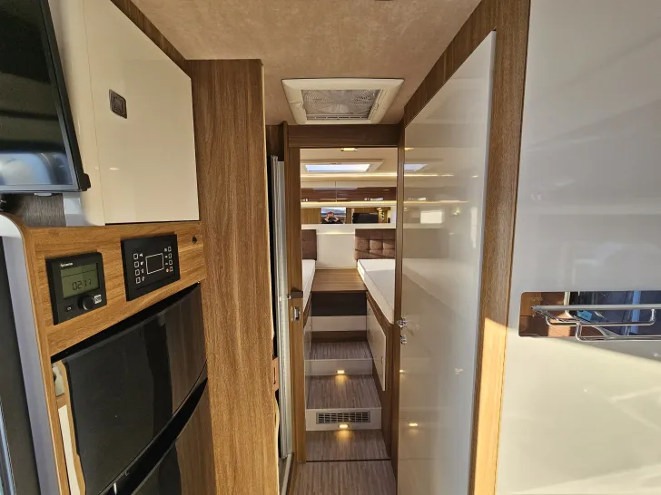 Fahrzeugbild Mobilvetta Krosser 86 NB #17