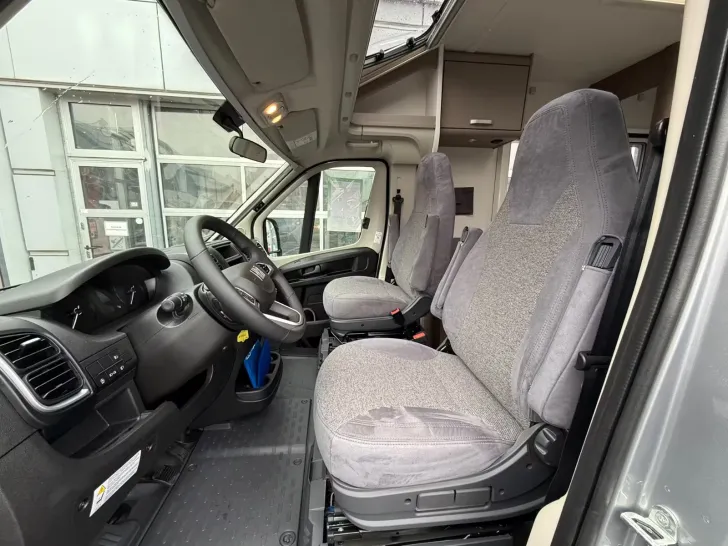 Fahrzeugbild Carado T 447 #11