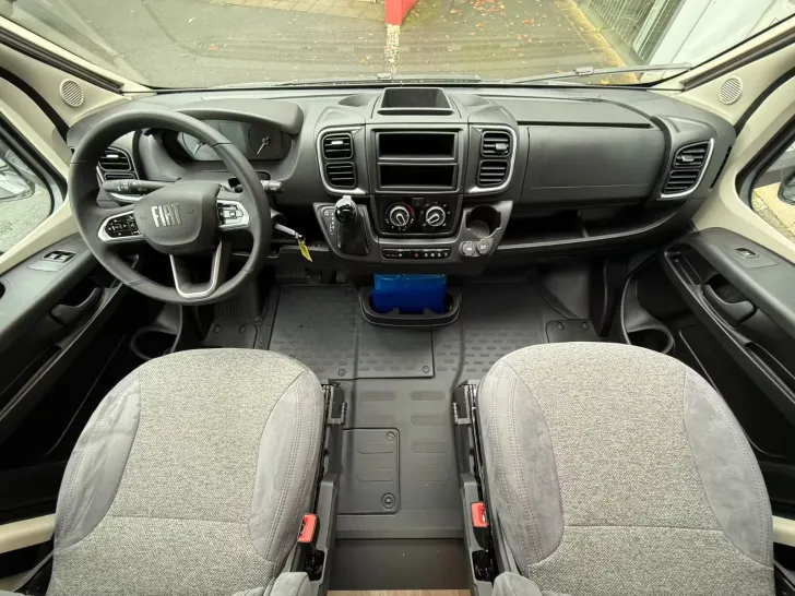 Fahrzeugbild Carado T 447 #13