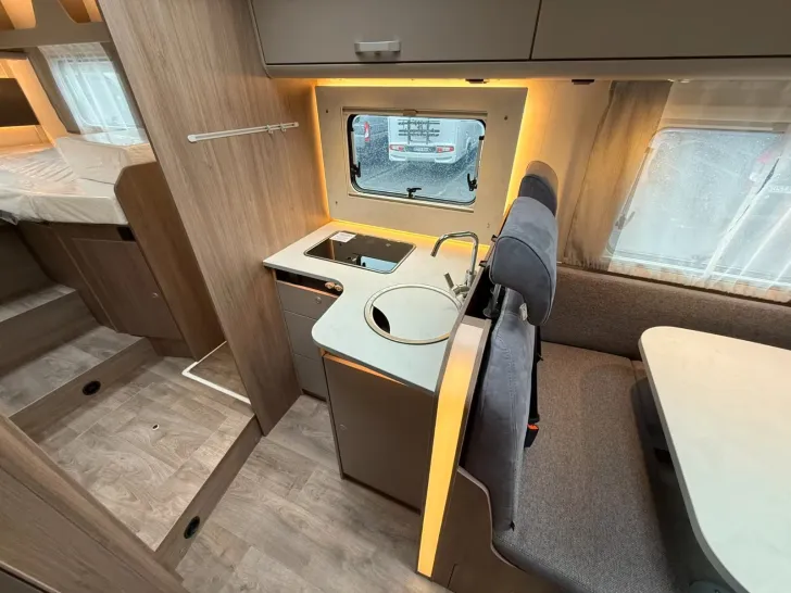 Fahrzeugbild Carado T 447 #20