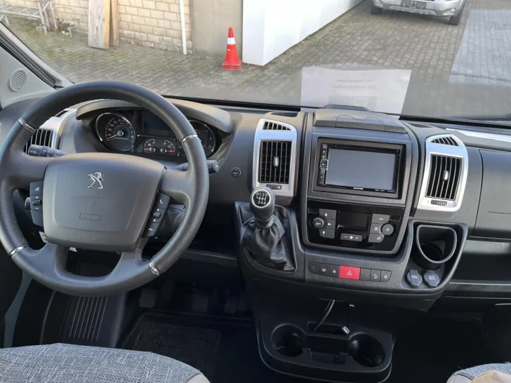 Fahrzeugbild Dethleffs Globetrail 640 S Peugeot #10