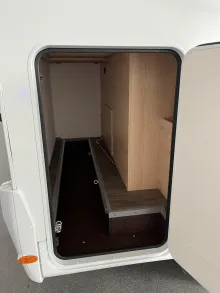 Fahrzeugbild Sunlight V 60 #10