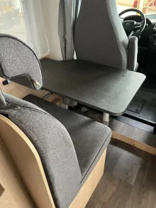 Fahrzeugbild Sunlight V 60 #15