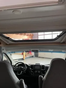 Fahrzeugbild Sunlight V 60 #19