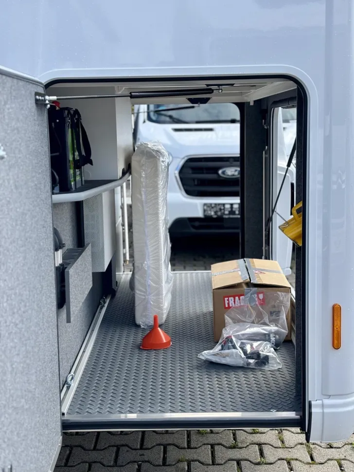 Fahrzeugbild Frankia Platin I 7400 Plus Pure 5,5 t #6
