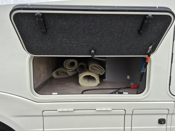 Fahrzeugbild Concorde Liner Plus 990 G #7