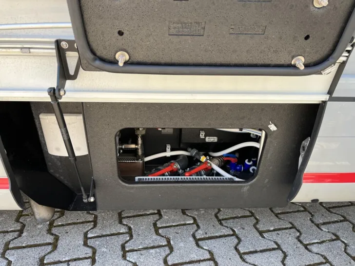 Fahrzeugbild Niesmann + Bischoff iSmove 6.9 E #10