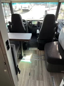 Fahrzeugbild Niesmann + Bischoff iSmove 6.9 E #19