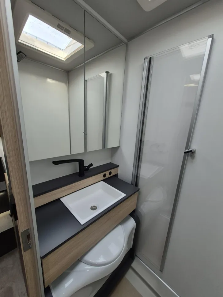 Fahrzeugbild Frankia Neo MT 7 GDK NEO 3.5 t #14