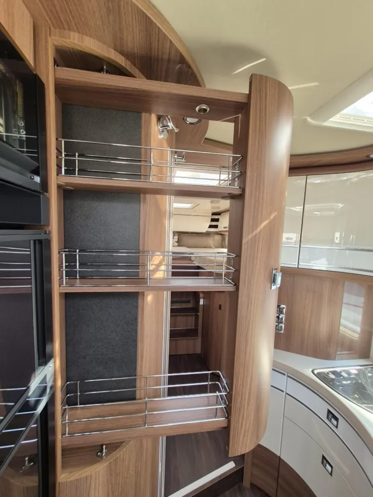 Fahrzeugbild Carthago chic e-line I 50 #26