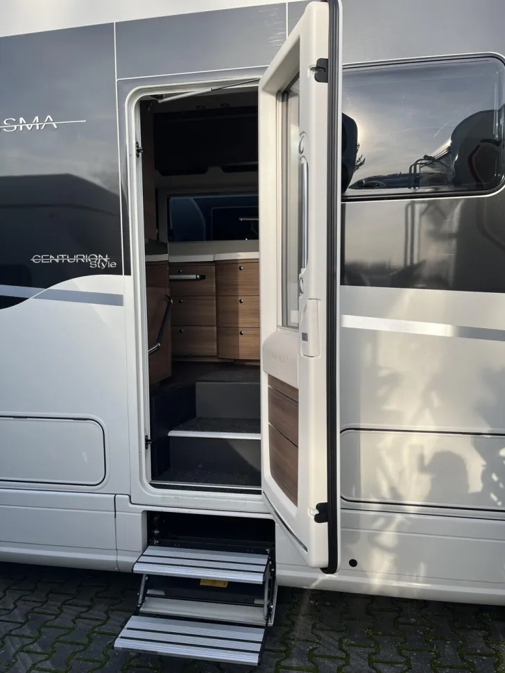 Fahrzeugbild Concorde Charisma 860 LI #10