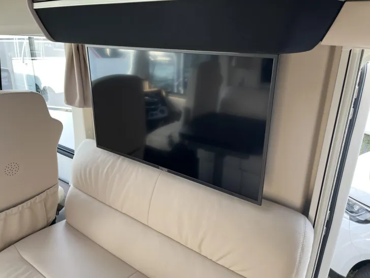 Fahrzeugbild Concorde Charisma 860 LI #13