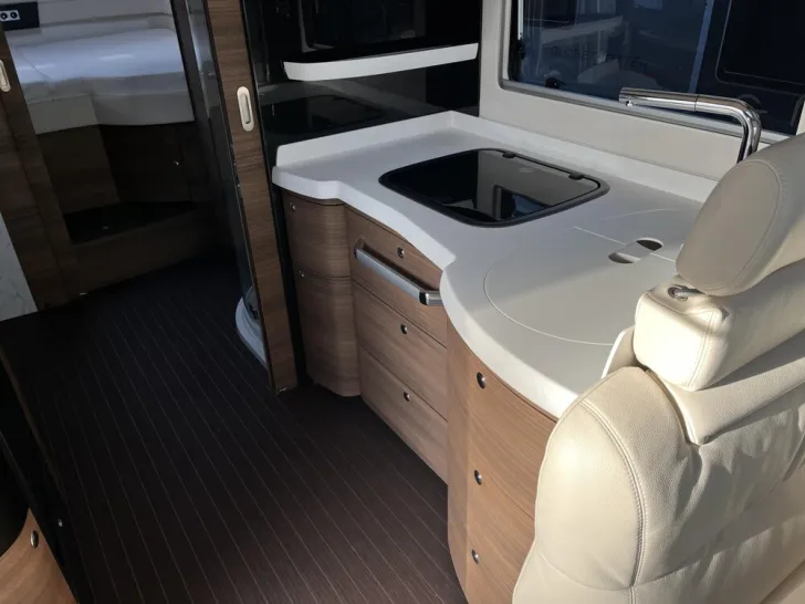 Fahrzeugbild Concorde Charisma 860 LI #26