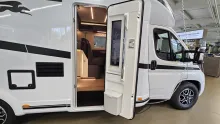 Fahrzeugbild Laika Kosmo L 409 #9