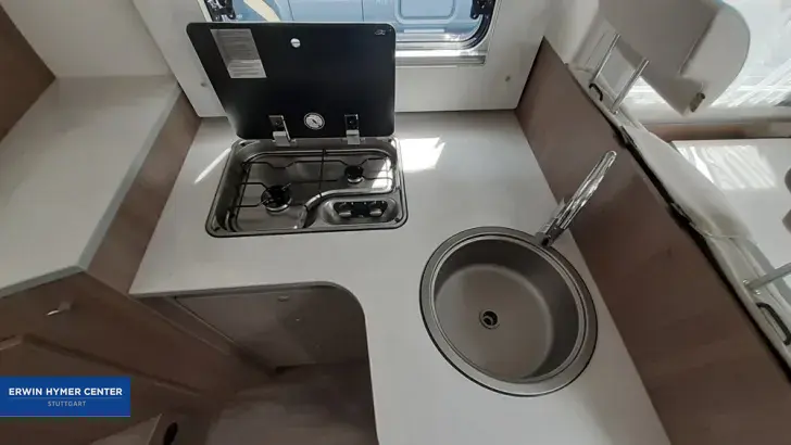 Fahrzeugbild Carado I 338 #17