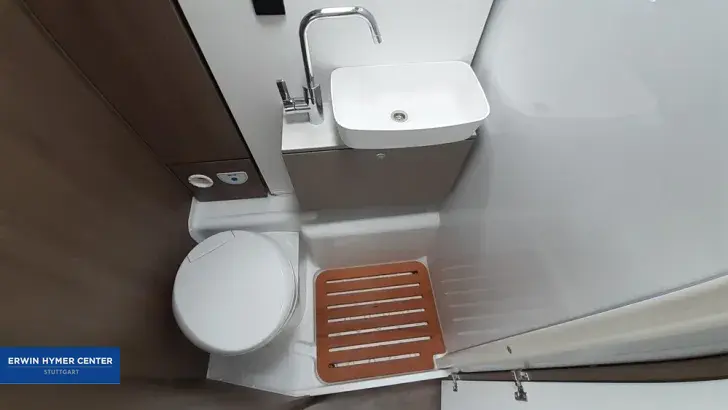 Fahrzeugbild Carado I 338 #22