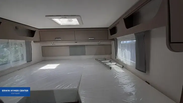 Fahrzeugbild Carado I 338 #27