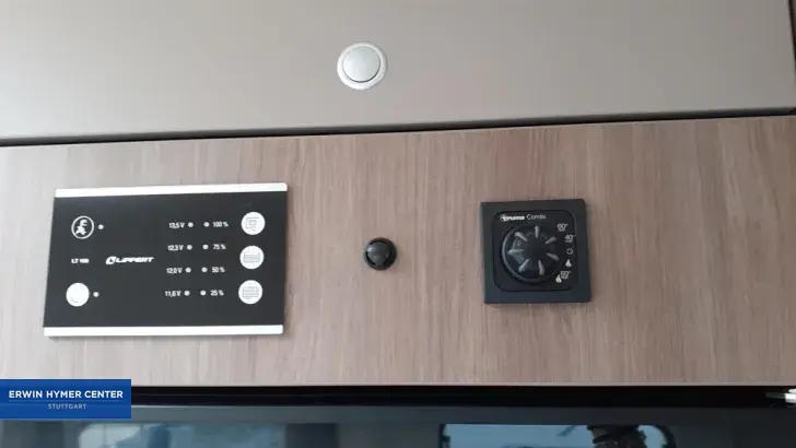 Fahrzeugbild Carado I 338 #29