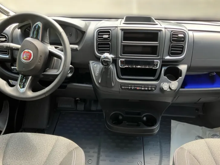 Fahrzeugbild Carado pro CV 601 #11