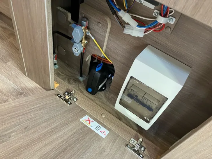 Fahrzeugbild Carado pro CV 601 #24