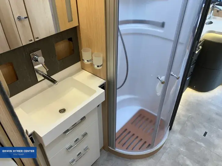 Fahrzeugbild Hymer B-Klasse ML I 880 BlackLine #23